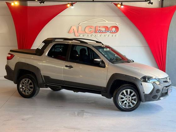 FIAT STRADA 1.8 MPI ADVENTURE CD 16V FLEX 3P MANUAL FIAT STRADA 1.8 MPI ADVENTURE CD 16V FLEX 3P MANUAL